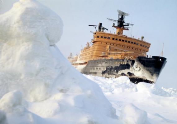 Атомная «Арктика»: Россия спустила на воду самый большой в мире ледокол Атомный ледокол 